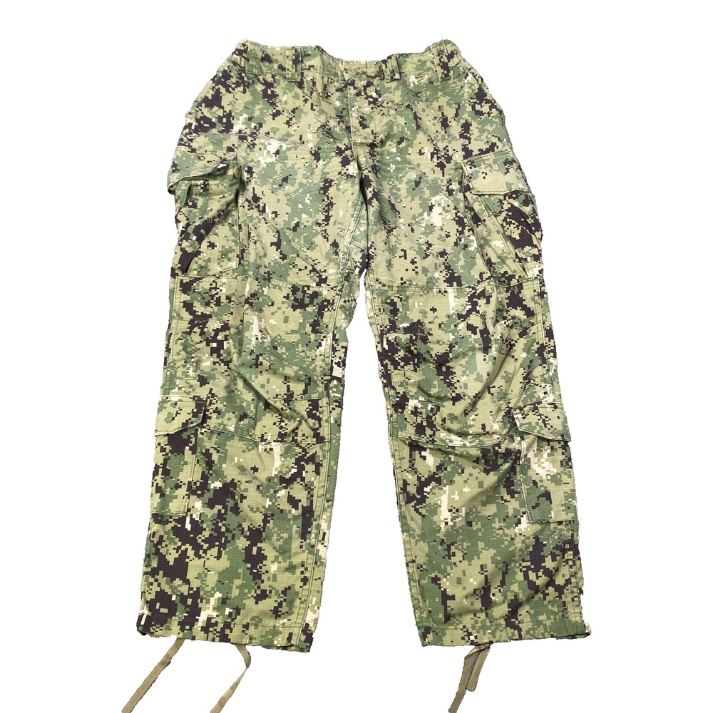 US Navy Cargo Pants Men's 34x29 NWU Type III AOR2 Digital Camo Military Ripstop